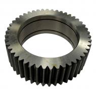 Internal diameter: 2.21 inches  Outside diameter:3.2 inches  Width: 1.065 inches  Number of teeth: 46
Part Reference Numbers: L40028
Fits Models: 1550; 1750 PLANTER; 1850; 1950; 2250; 2450 PLOW; 2650